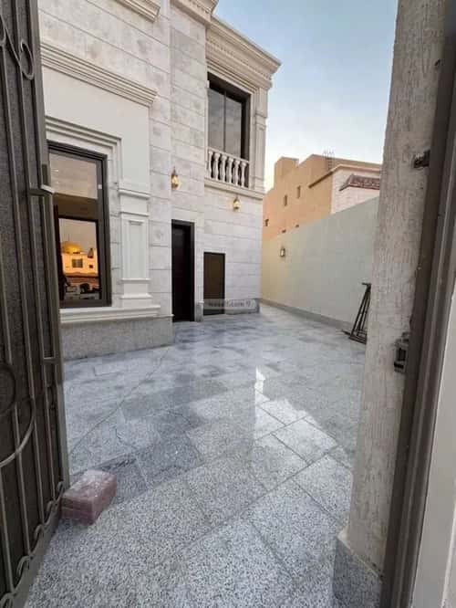 Villa 371.83 SQM Facing East on 15m Width Street Al Zomorod, North Jeddah, Jeddah