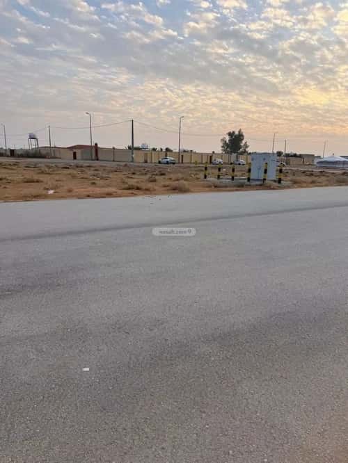 Land 375 SQM Facing South on 15m Width Street The Apartment, Bariduh