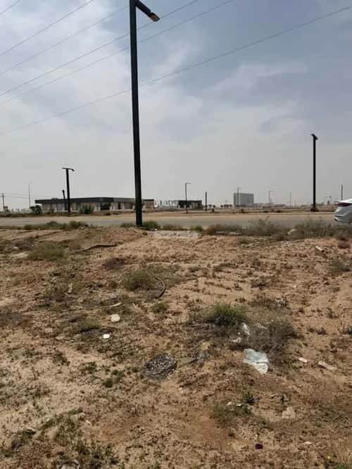 أرض 1523.38 متر مربع غربية على شارع 40م الليوان، بريدة