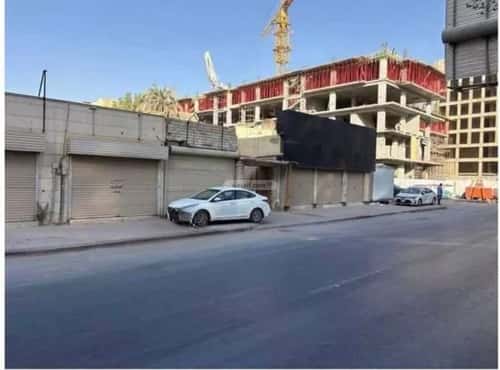 فيلا 1252 متر مربع شرقية على شارع 30م المربع، وسط الرياض، الرياض