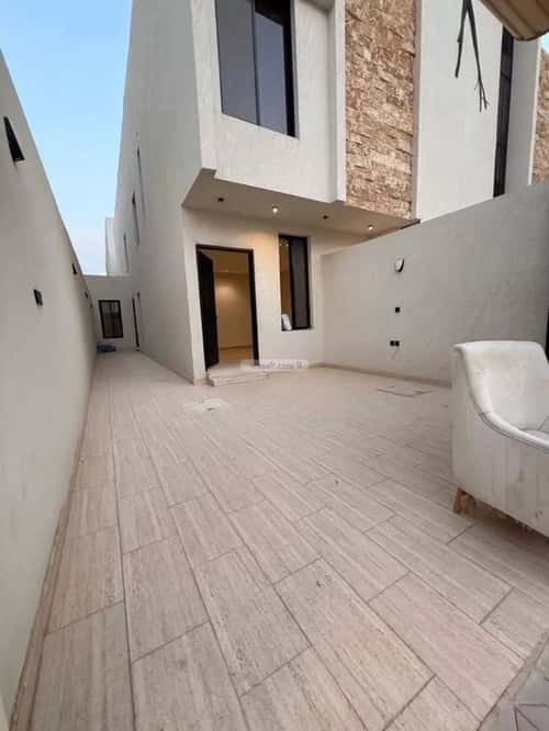 Floor 164.01 SQM with 5 Bedrooms Bader, South Riyadh, Riyadh