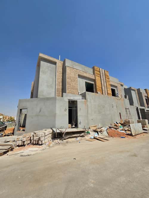 Villa 212.5 SQM Facing South on 20m Width Street Al-Muanisiyah, East Riyadh, Riyadh