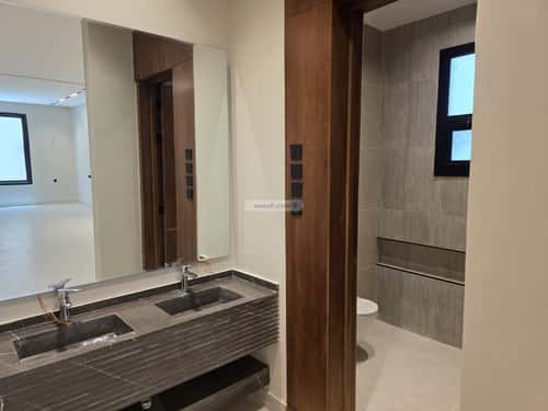 Floor 244.23 SQM with 5 Bedrooms Al-Yarmuk, East Riyadh, Riyadh