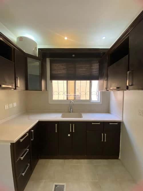 Apartment 500 SQM with 5 Bedrooms King Abdullah, Central Riyadh, Riyadh