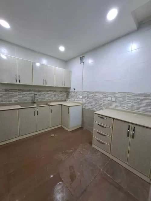 Apartment 630 SQM with 3 Bedrooms Al Shooalah, Aldammam