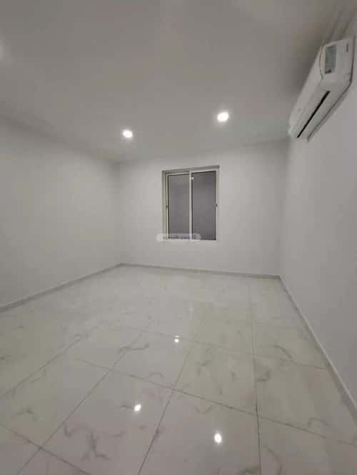Apartment 735 SQM with 3 Bedrooms Al Shooalah, Aldammam