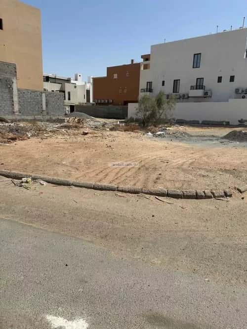 أرض 858 متر مربع جنوبية غربية على شارع 15م الياقوت، شمال جدة، جدة