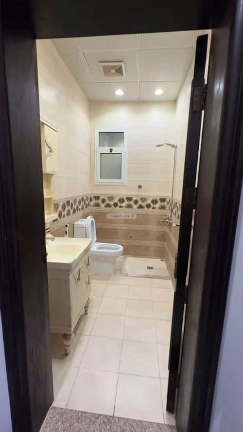 Villa 250 SQM Facing South with 9 Bedrooms Al Yaqoot, North Jeddah, Jeddah