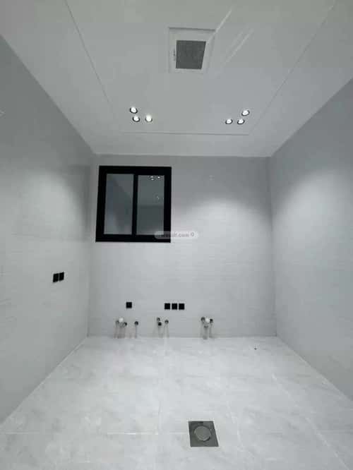 Floor 244.46 SQM with 7 Bedrooms Dirab, West Riyadh, Riyadh