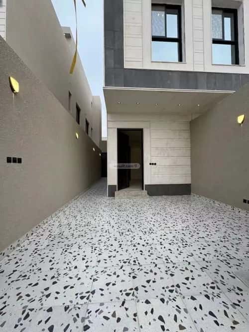 Floor 207.32 SQM with 6 Bedrooms Bader, South Riyadh, Riyadh