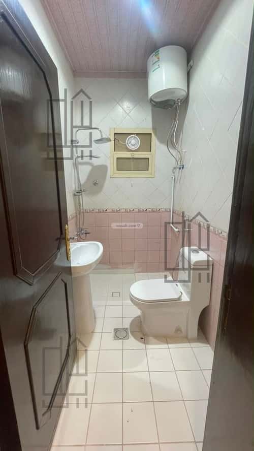 Apartment with 3 Bedrooms Al-Yasmeen, North Riyadh, Riyadh