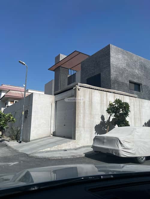 Villa 625 SQM Facing North West on 15m Width Street King Fahd, North Riyadh, Riyadh