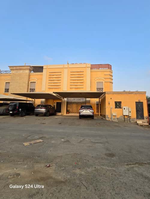 Villa 450 SQM Facing West on 10m Width Street Obhur Al Janoubeyyah, North Jeddah, Jeddah