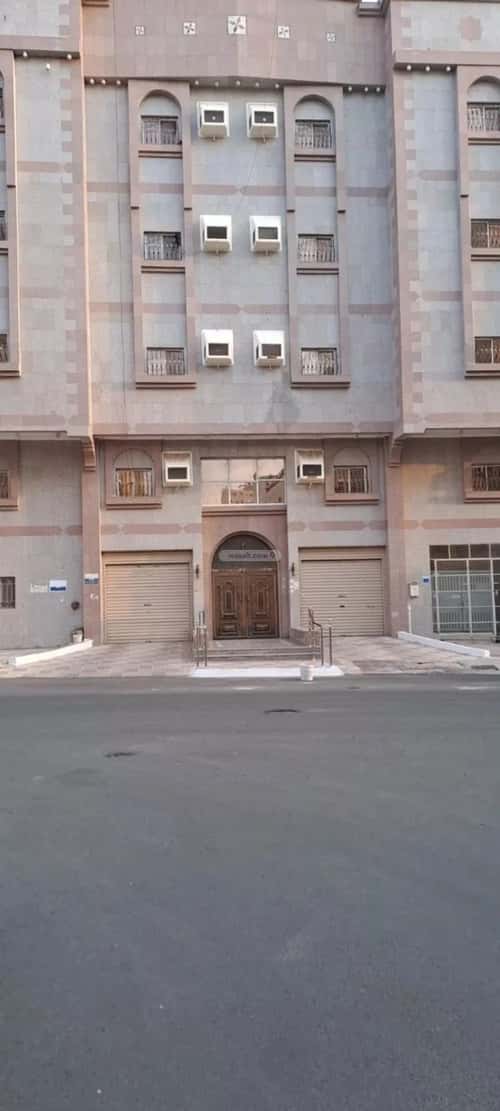 Building 660 SQM Facing North Alshawkia, Makkah Al Mukarramah