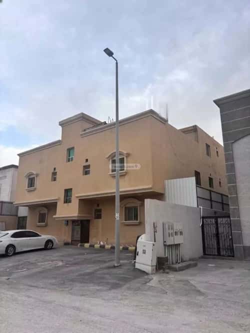 Building 500 SQM Facing North King Fahad Dist, Aldammam