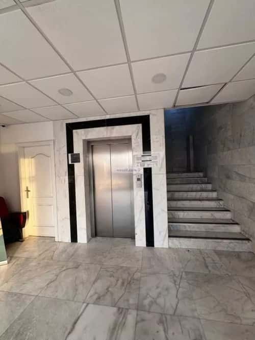 عمارة 1200 متر مربع واجهة شمالية طيبة، الدمام