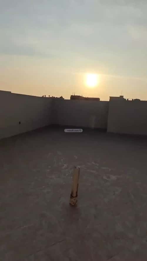 Villa 250 SQM Facing West on 20m Width Street King Fahad Dist, Aldammam