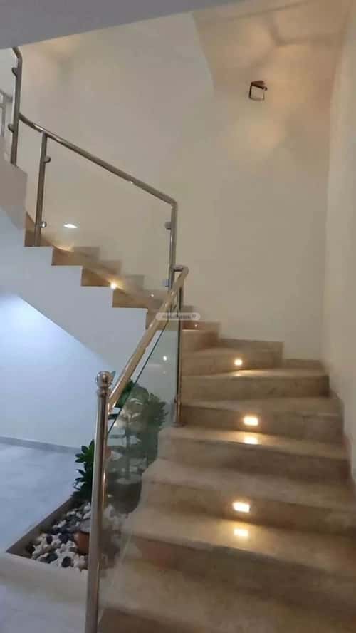 Villa 250 SQM Facing West on 20m Width Street King Fahad Dist, Aldammam