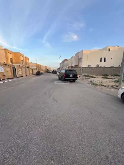 أرض 582.27 متر مربع شمالية شرقية على شارع 15م الشعلة، الدمام