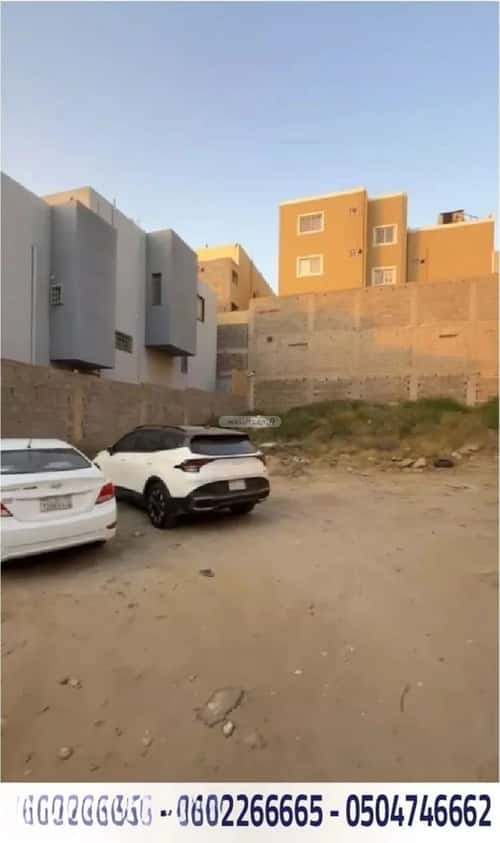 أرض 600 متر مربع غربية على شارع 15م المروج، أبها