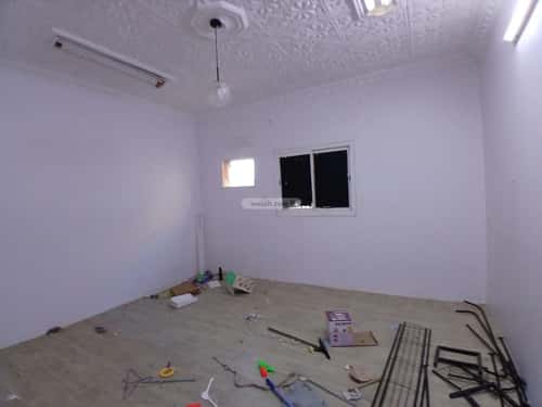 Floor 625 SQM with 2 Bedrooms Al-Khaleej, East Riyadh, Riyadh