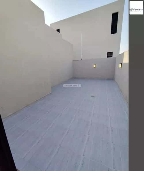 Floor 219.06 SQM with 4 Bedrooms Al-Janadriyah, East Riyadh, Riyadh
