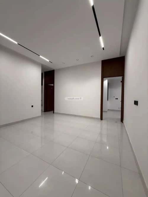 Floor 165.84 SQM with 5 Bedrooms Al-Maizaliyah, East Riyadh, Riyadh