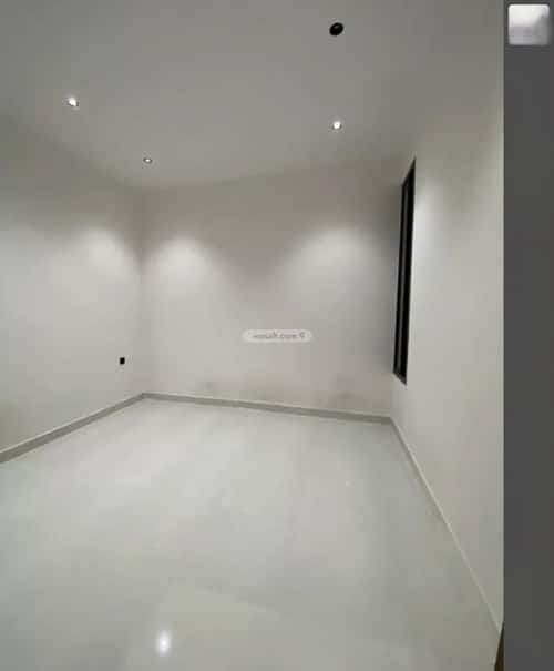 Floor 165.84 SQM with 5 Bedrooms Al-Maizaliyah, East Riyadh, Riyadh