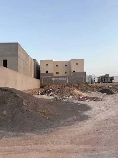 Land 800 SQM Facing North on 24m Width Street Al Sukb, Madinah