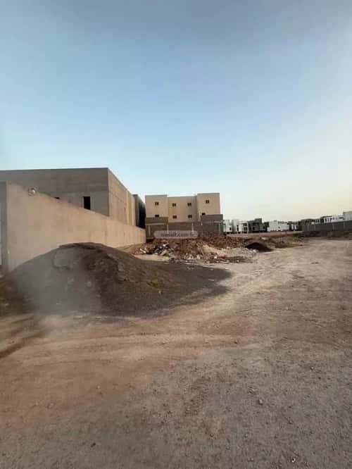 Land 800 SQM Facing North on 24m Width Street Al Sukb, Madinah