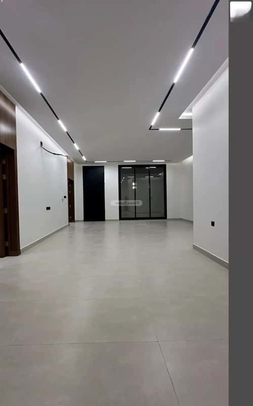 Floor 101.02 SQM with 5 Bedrooms Al-Janadriyah, East Riyadh, Riyadh