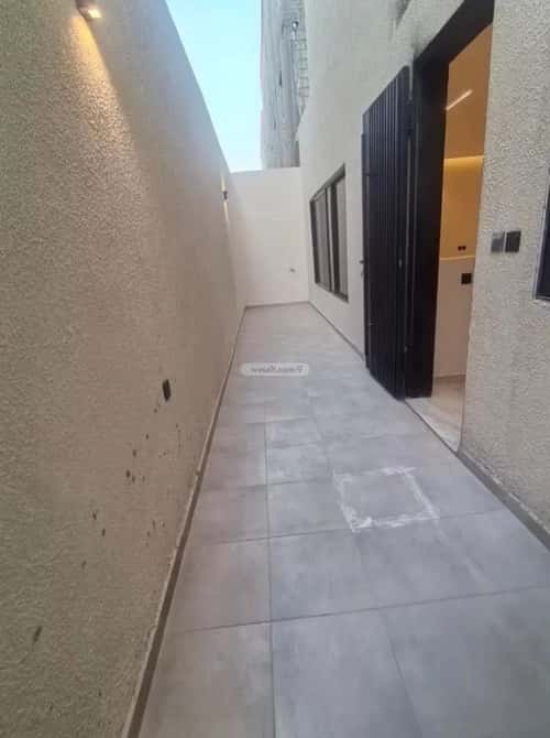 Villa 144.99 SQM Facing East on 20m Width Street Al-Faruq, Central Riyadh, Riyadh