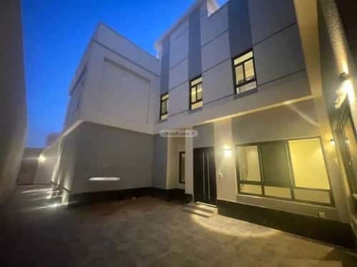 Villa 350 SQM Facing South with 3 Bedrooms Al-Janadriyah, East Riyadh, Riyadh