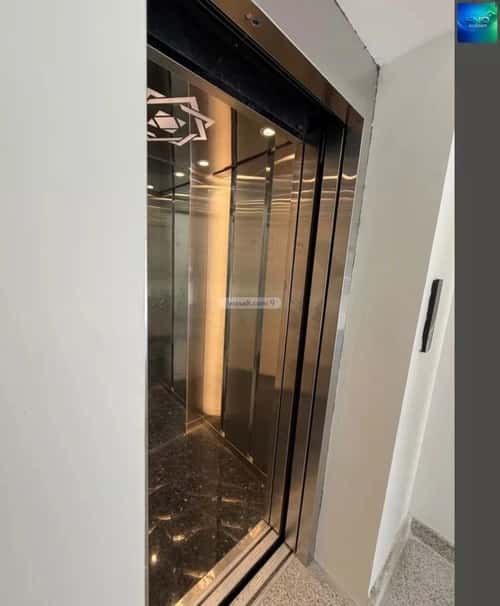 Apartment 183.84 SQM with 5 Bedrooms King Fahad Dist, Aldammam
