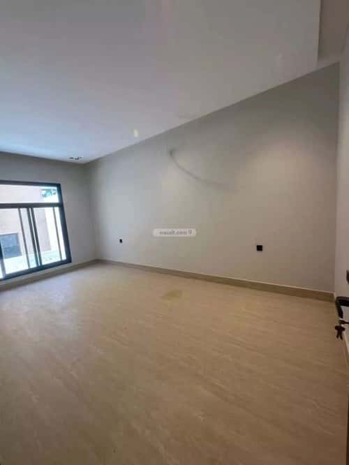 Floor 140.94 SQM with 5 Bedrooms Okaz, South Riyadh, Riyadh