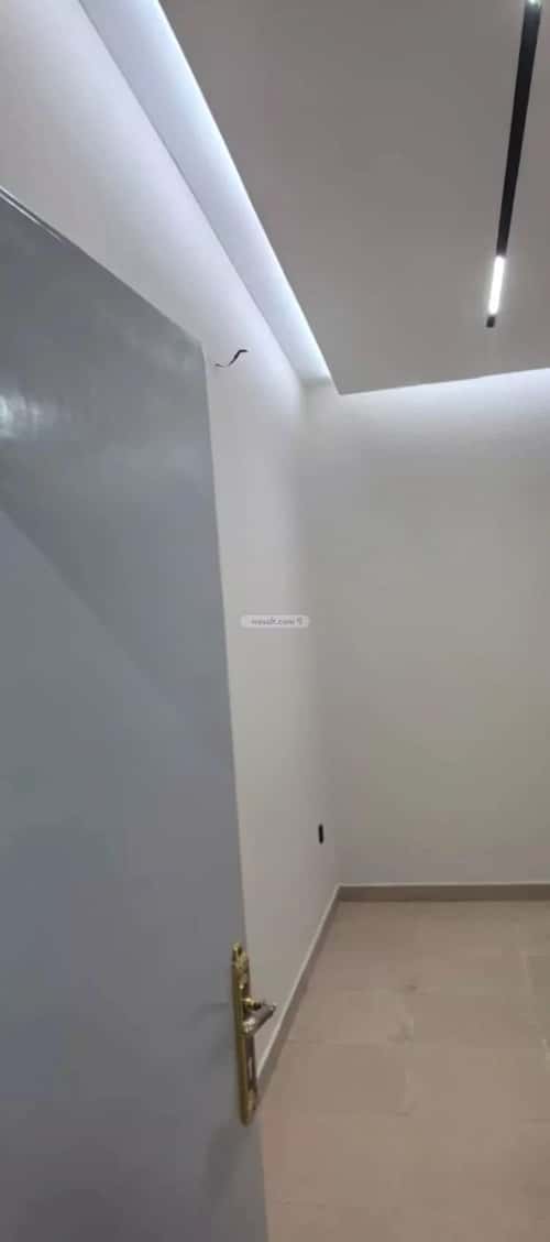 Apartment 200 SQM with 3 Bedrooms Al-Wadi, North Riyadh, Riyadh