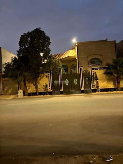 فيلا 750 متر مربع شرقية على شارع 20م الملقا، شمال الرياض، الرياض