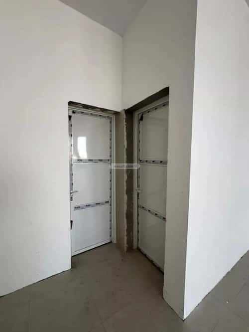 Building 266.9 SQM Facing North Dahiat Namar, West Riyadh, Riyadh