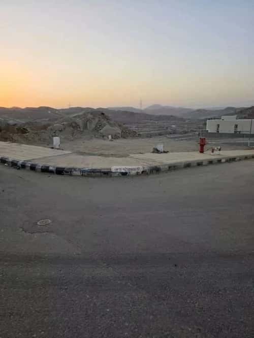 Land 225 SQM Facing East on 20m Width Street Alsafwah, Makkah Al Mukarramah
