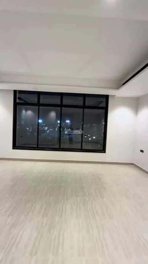 Villa 250 SQM Facing South on 15m Width Street King Faisal, East Riyadh, Riyadh