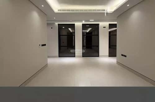 فيلا 302.96 متر مربع شمالية على شارع 18م السيف، الدمام