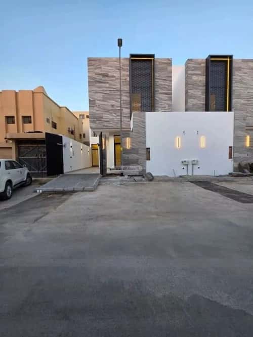 فيلا 339.63 متر مربع غربية على شارع 18م اليرموك، شرق الرياض، الرياض