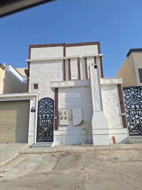 فيلا 250 متر مربع شرقية على شارع 20م ظهرة لبن، غرب الرياض، الرياض