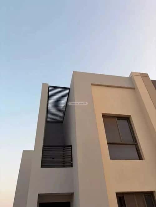 فيلا 465 متر مربع واجهة شمالية ب 10 غرف عكاظ، جنوب الرياض، الرياض