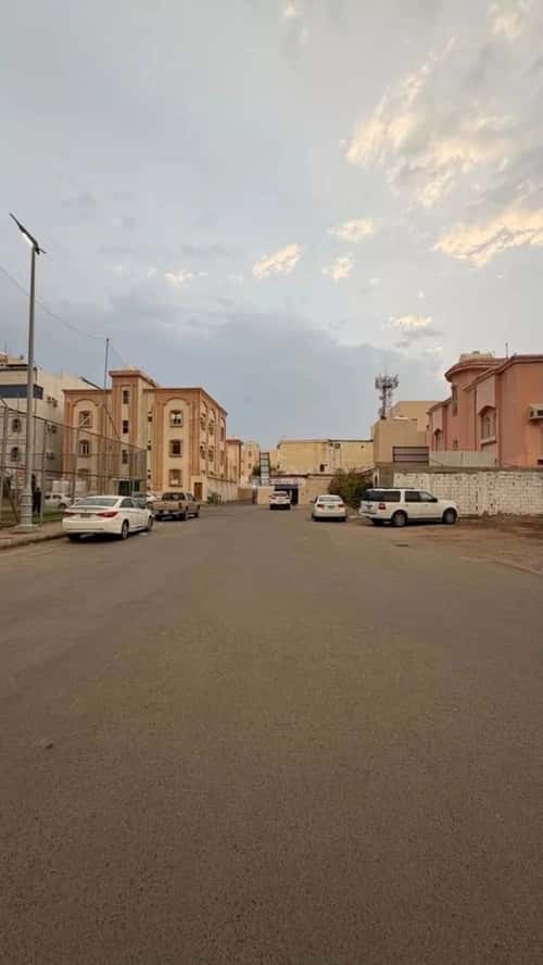 Land 600 SQM Facing South East on 15m Width Street Al Safa, Jazan
