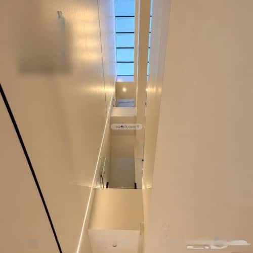 Villa 400 SQM Facing West on 20m Width Street The Valley, Hayil