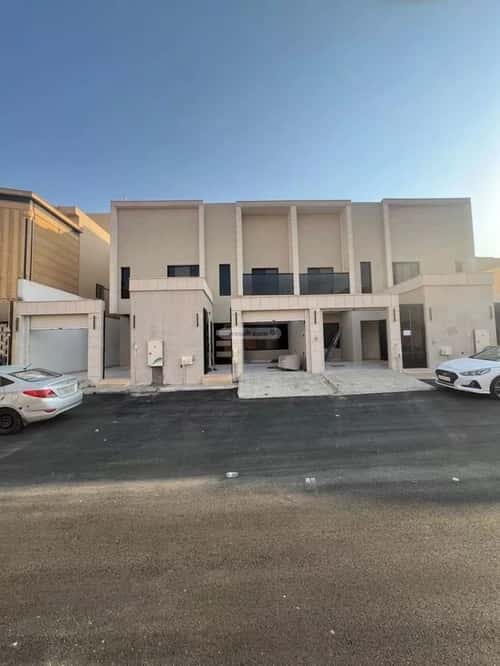 فيلا 255.6 متر مربع شرقية على شارع 15م الحزم، غرب الرياض، الرياض