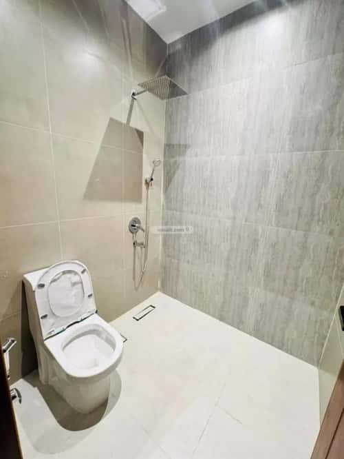 Floor 259.9 SQM with 5 Bedrooms Al-Yarmuk, East Riyadh, Riyadh