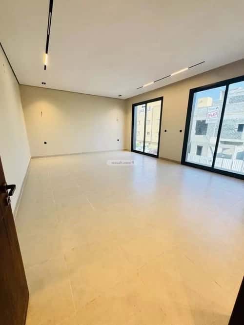 Floor 244.23 SQM with 4 Bedrooms Al-Yarmuk, East Riyadh, Riyadh