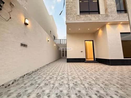Villa 407.26 SQM Facing South on 15m Width Street Al-Muanisiyah, East Riyadh, Riyadh